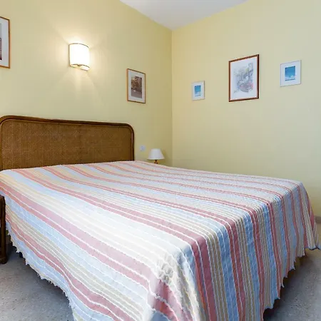 Rocamar 5 Apartment *